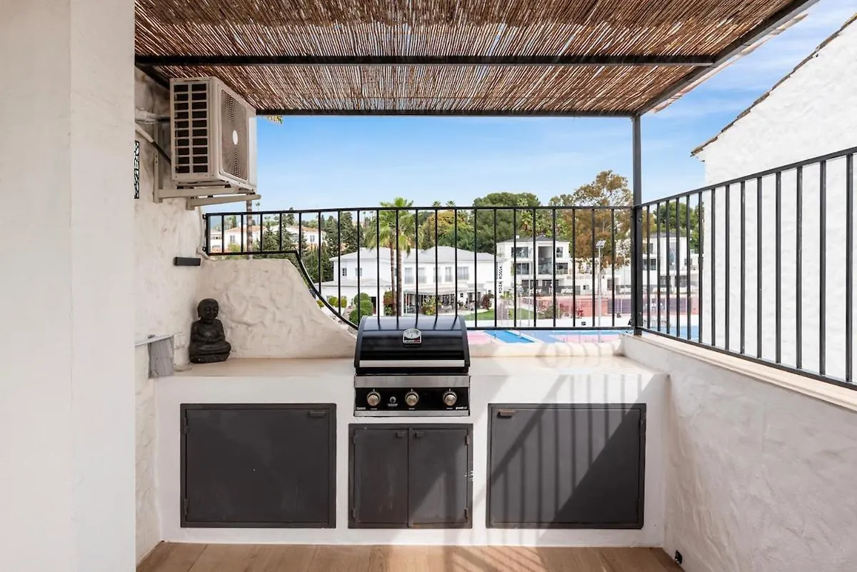 Sun Terrace Apartment Estepona