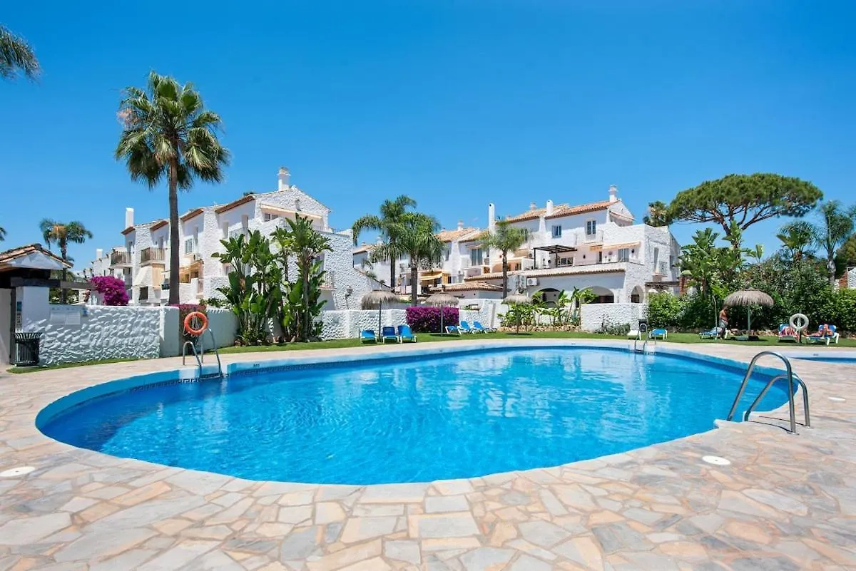 Sun Terrace Apartment Estepona